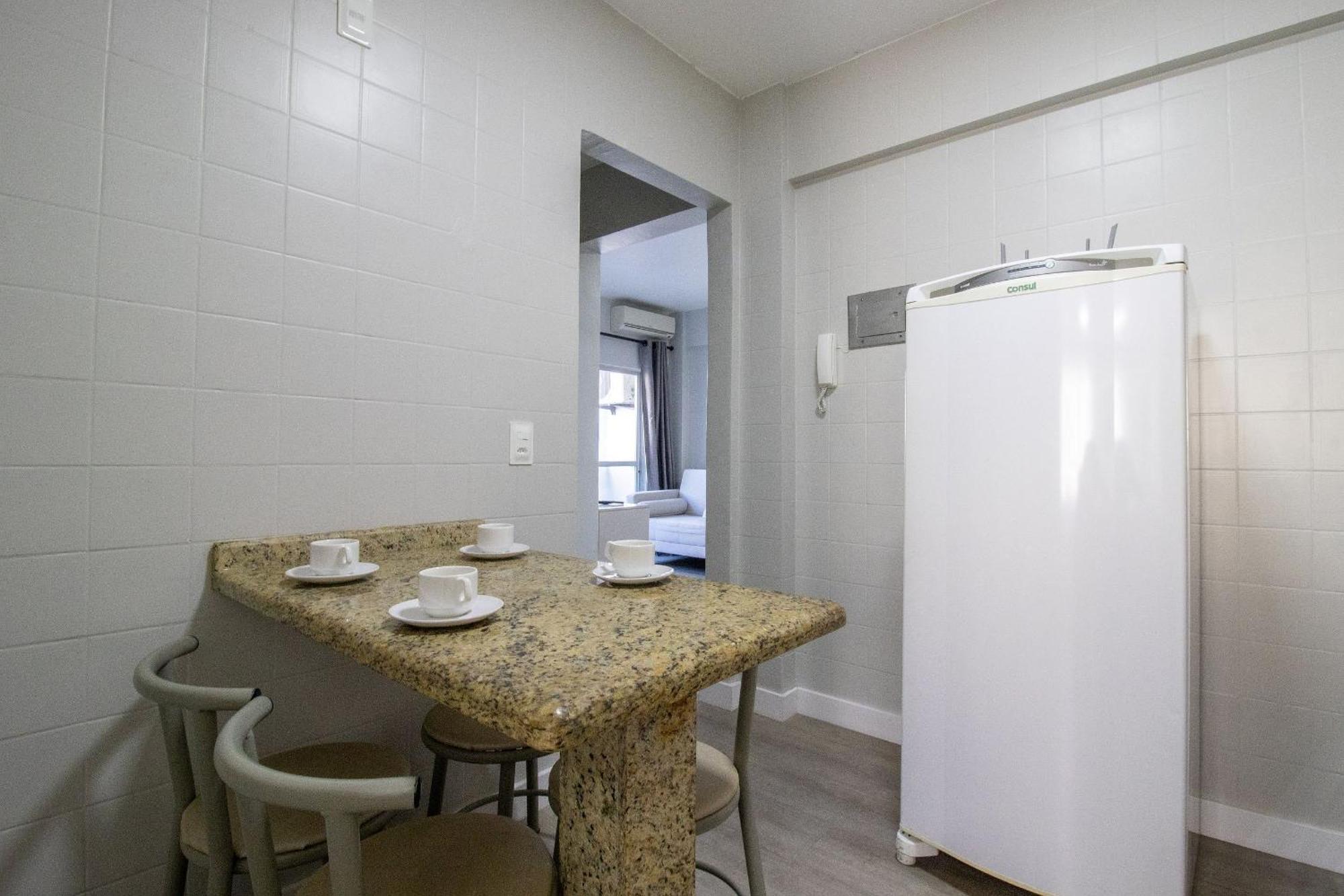 Pit62 - 2 Dorm, Aconchegante, Garagem, Apartamento Balneario Camboriu